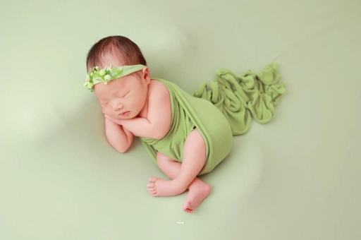 惠州宝宝多大才不会吐奶